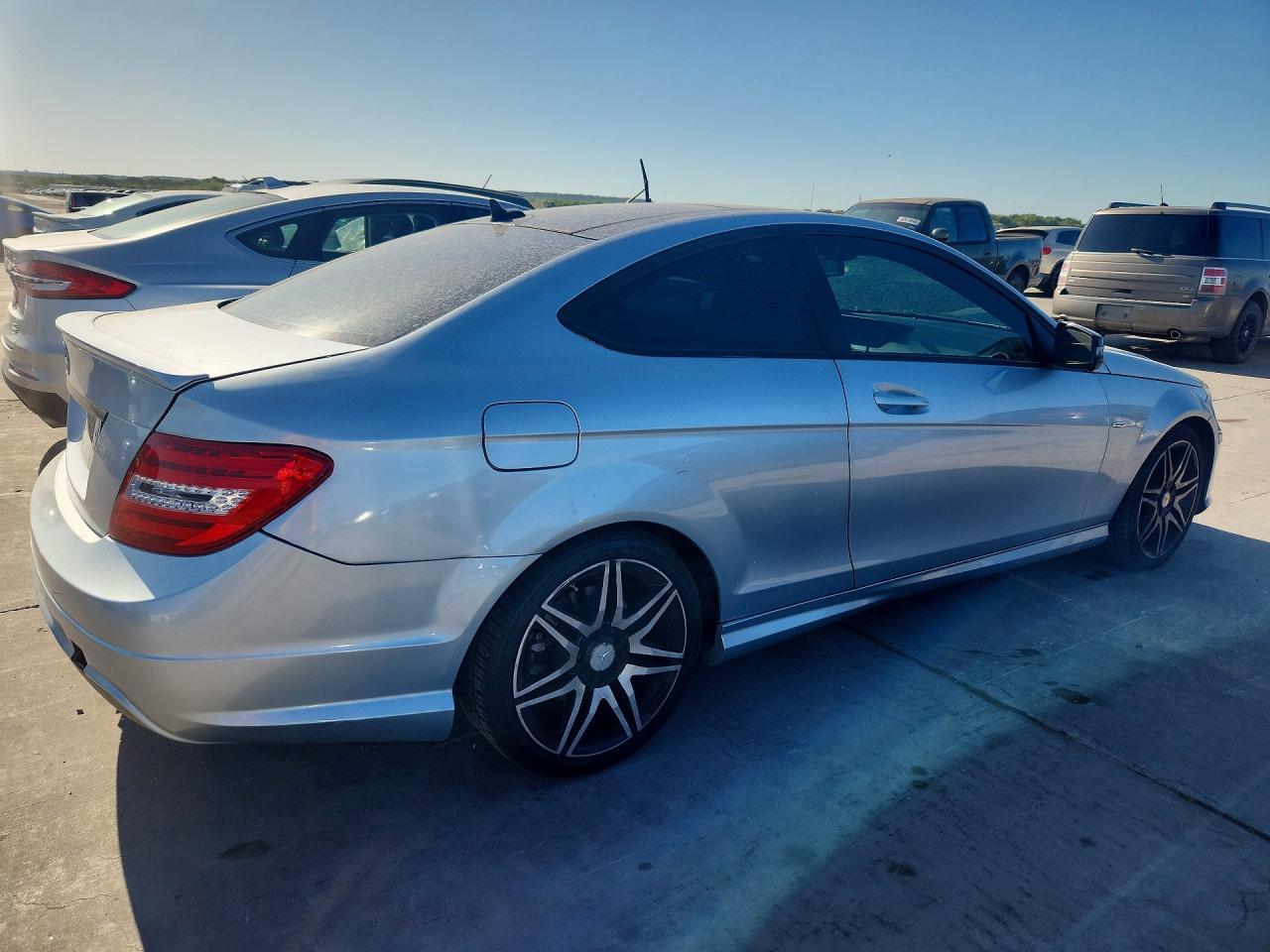 2013 Mercedes-Benz C 250 - Фото 3
