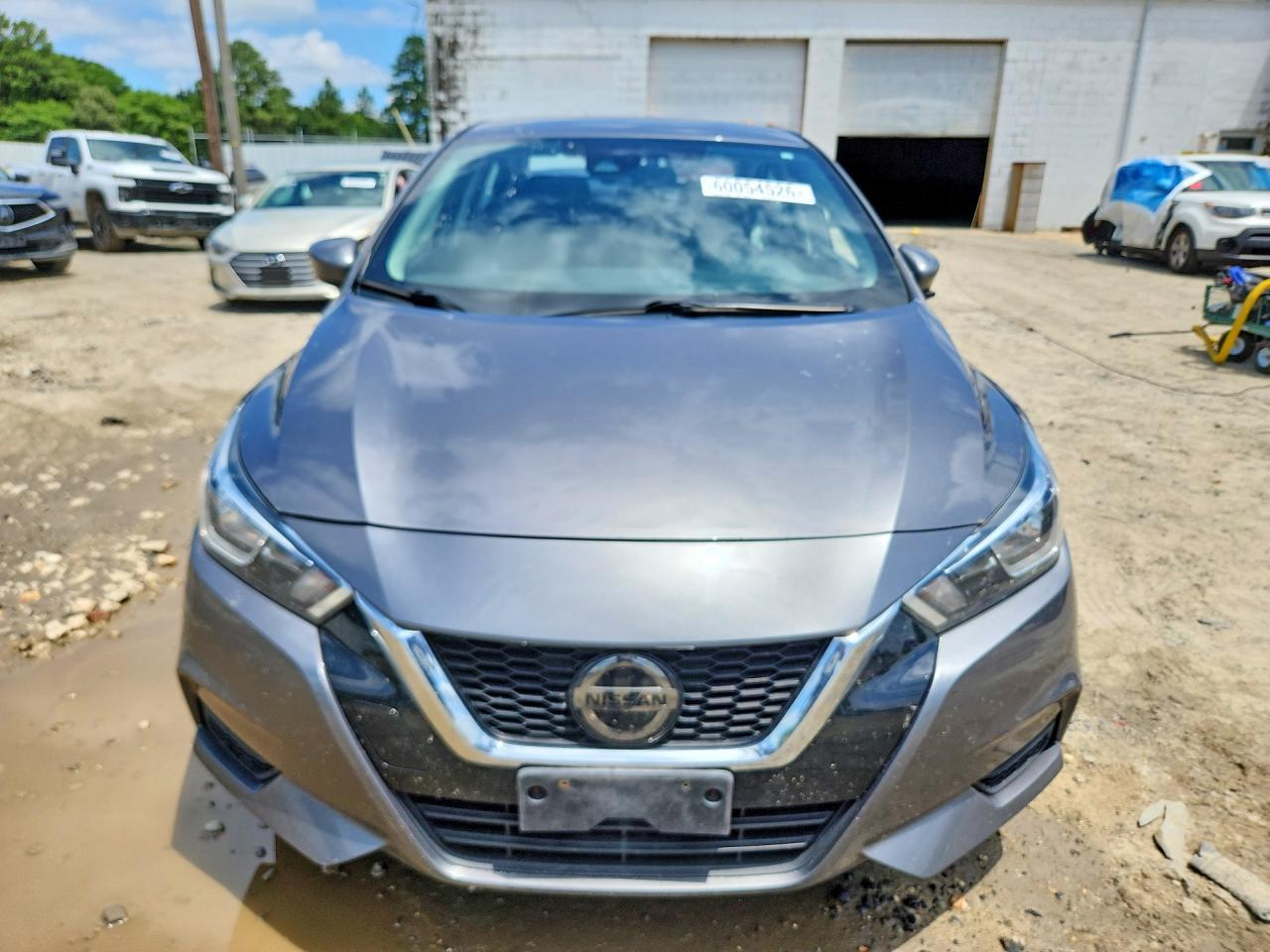 2021 Nissan Versa Sv - Image 5