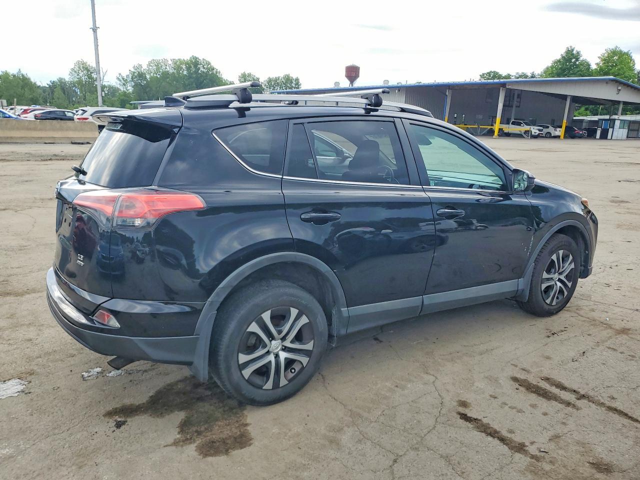 2018 Toyt Rav4 Le - Фото 5