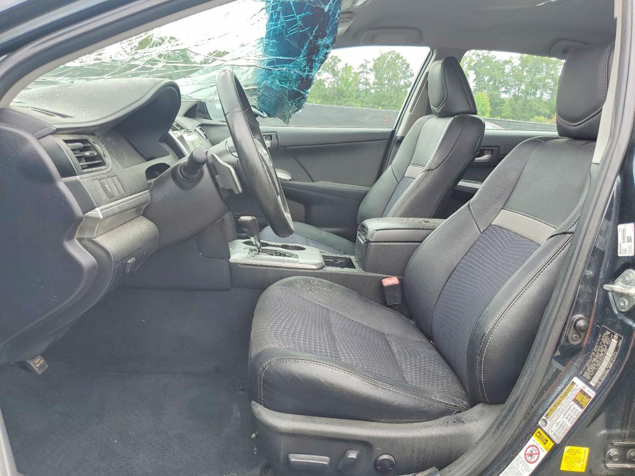 2014 Toyota Camry Se - Image 7