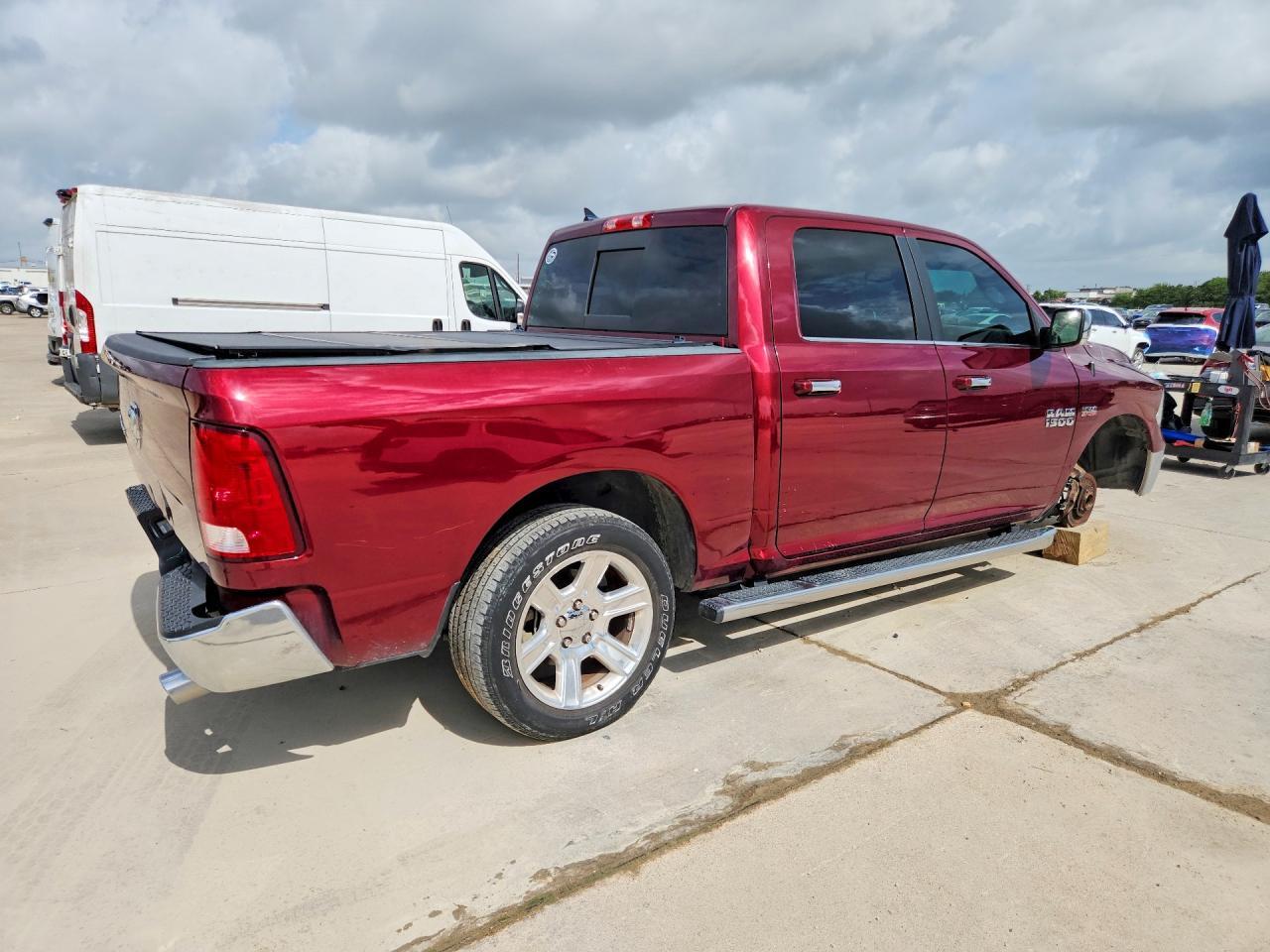 2018 Ram 1500 Slt - Фото 3