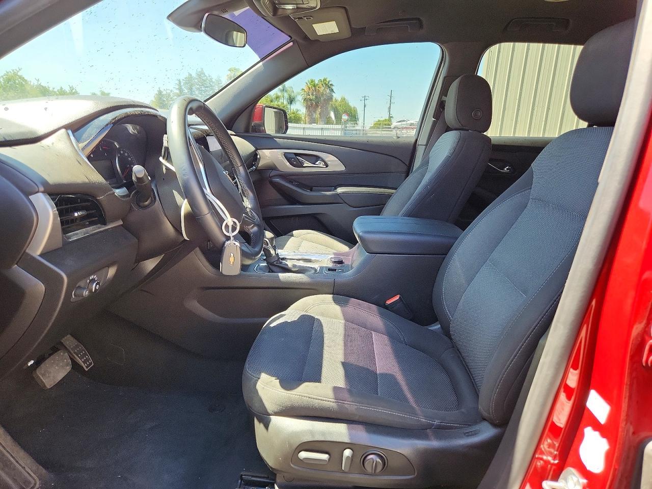 2023 Chevrolet Traverse Lt - Image 7