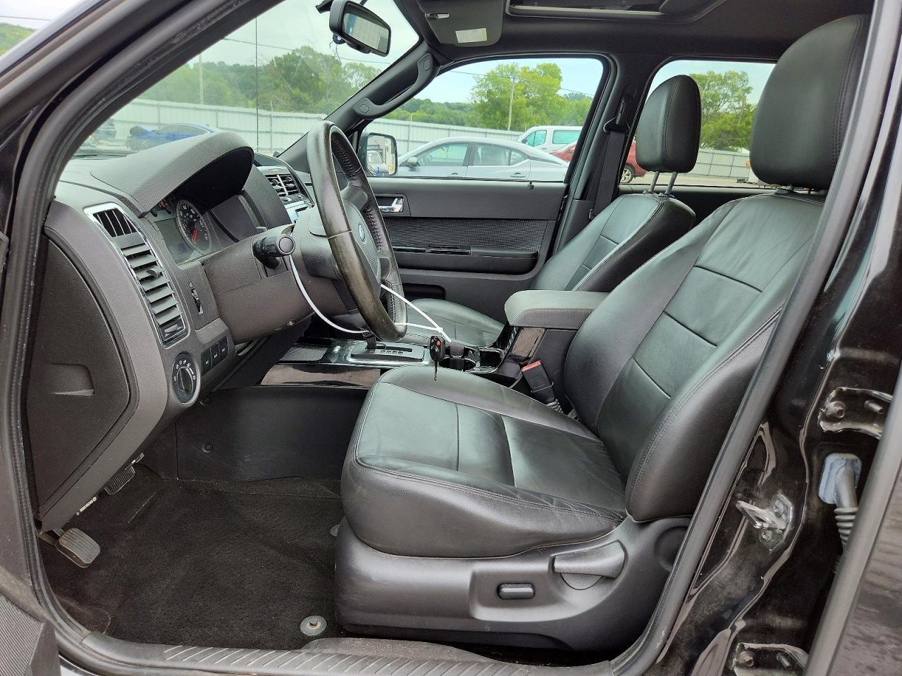 2011 Ford Escape Limited - Image 7