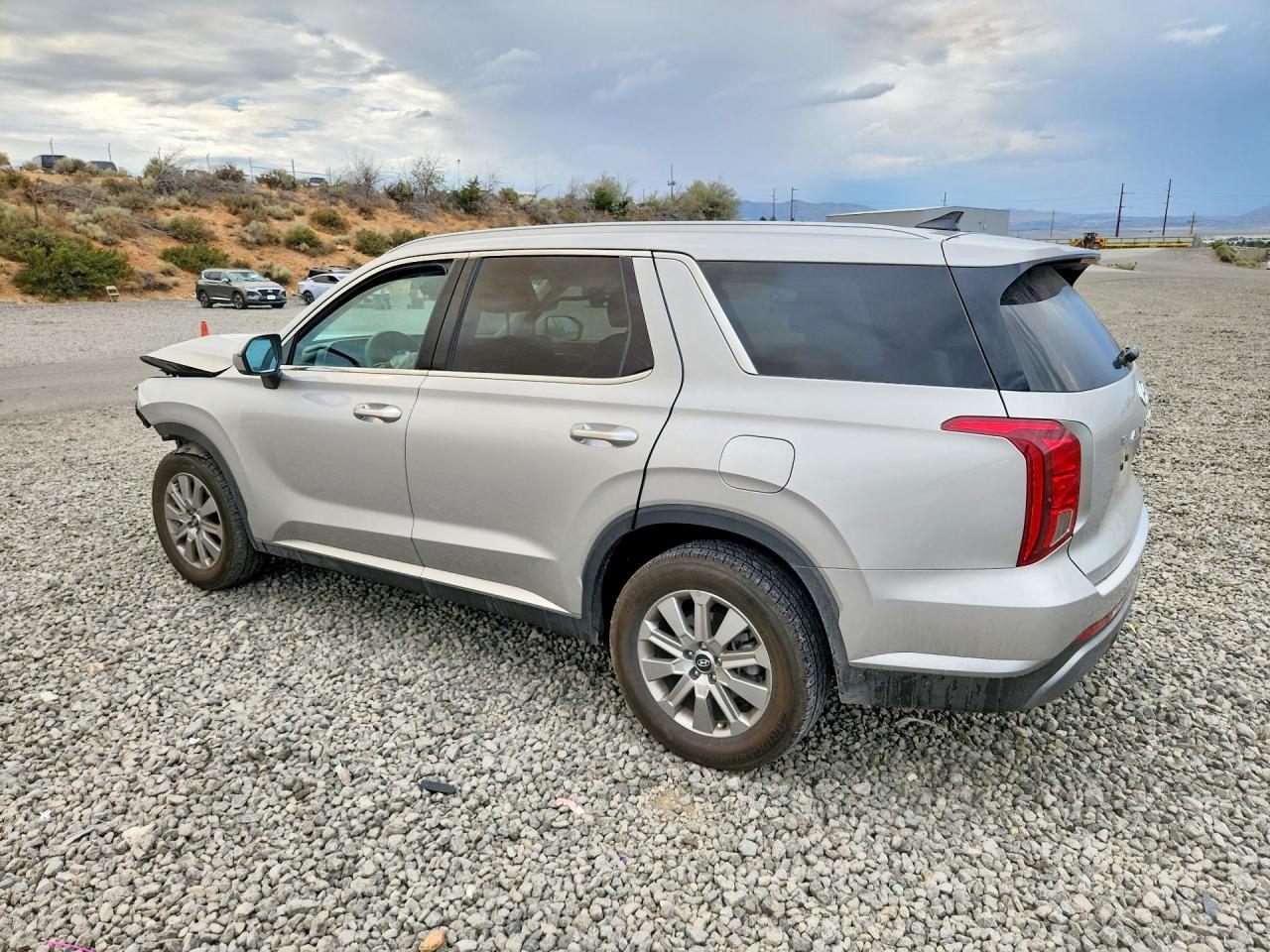 2025 Hyundai Palisade Sel - Image 2