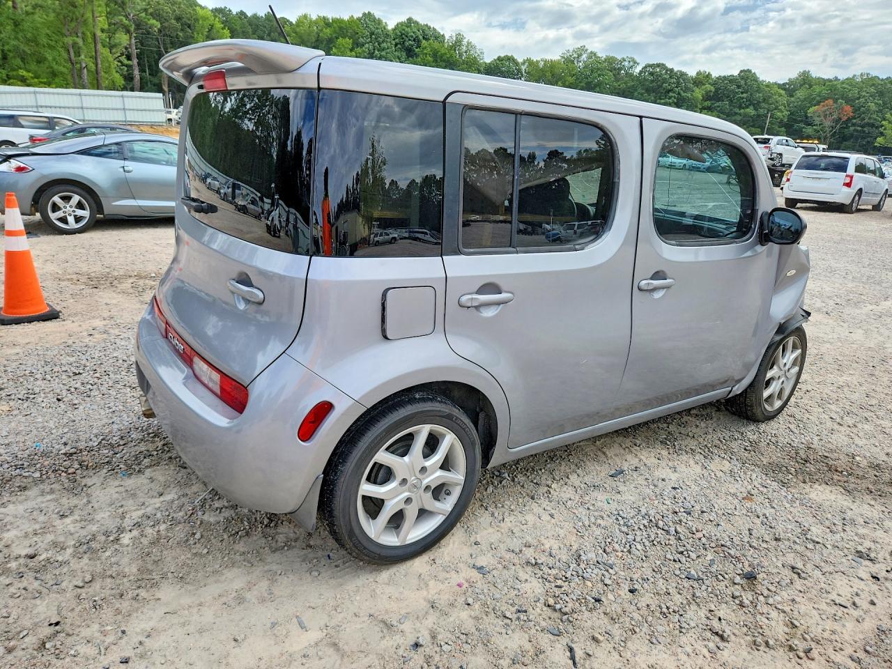 2010 Nissan Cube 1.8 - Фото 3