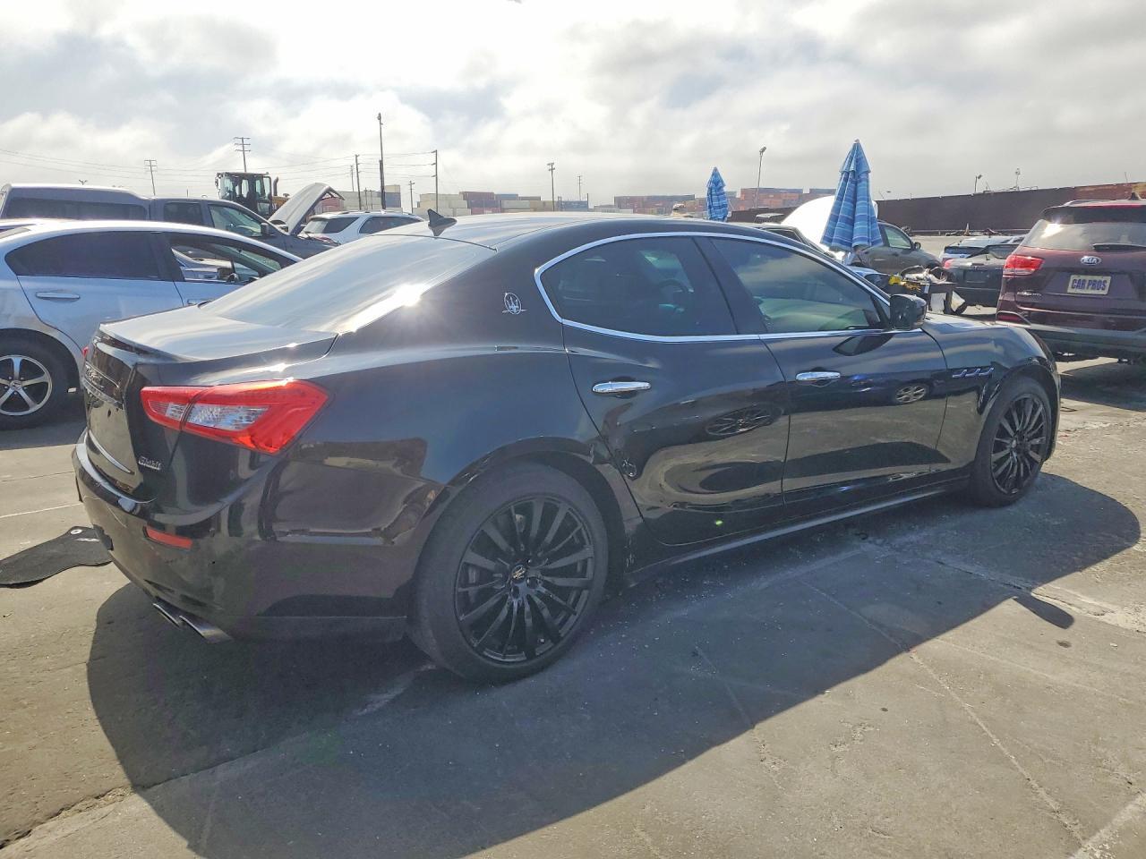 2016 Maserati Ghibli S - Image 3