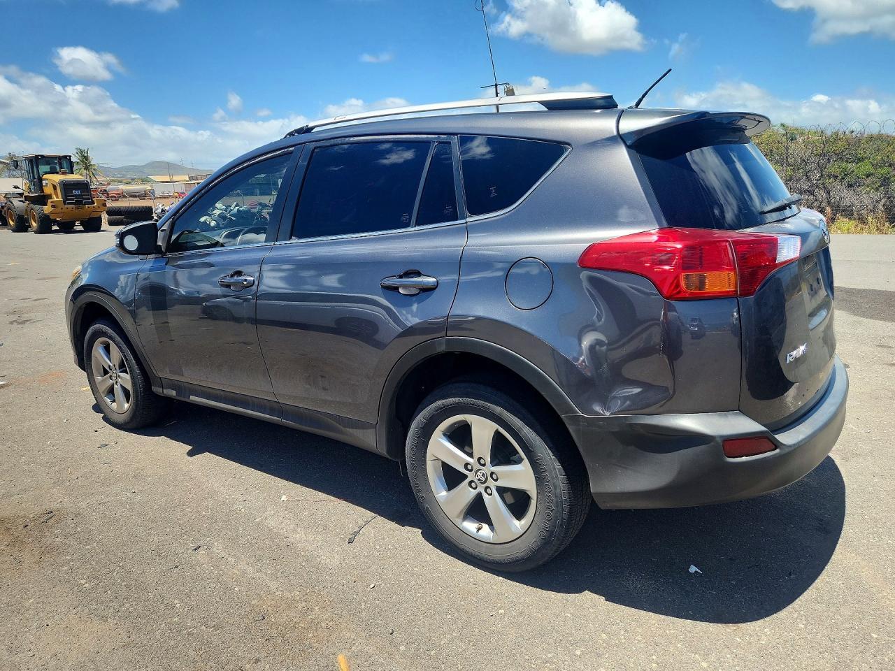 2015 Toyota Rav4 Xle - Image 2