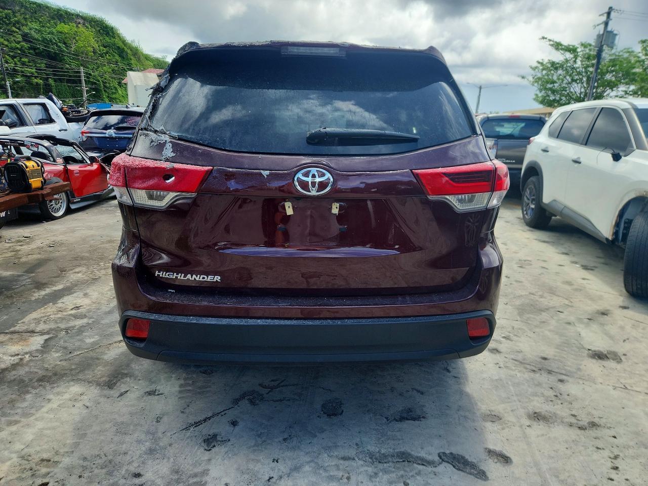 2019 Toyota Highlander Le - Image 6