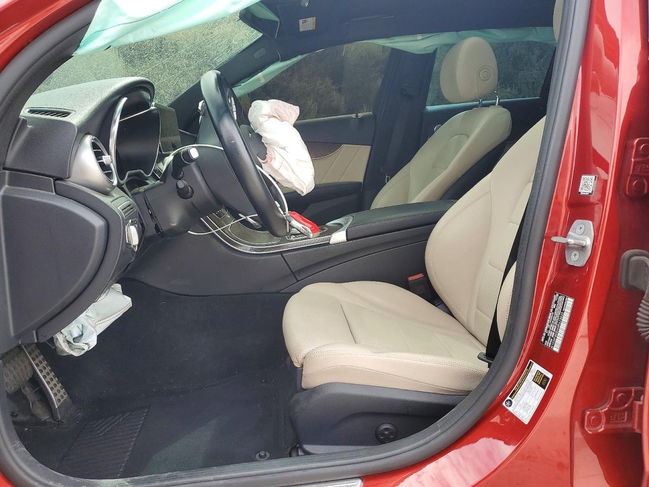 2021 Mercedes-Benz C 300 4Matic - Фото 7