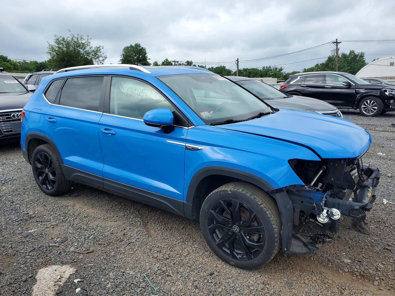 2023 Volkswagen Taos Se - Image 4