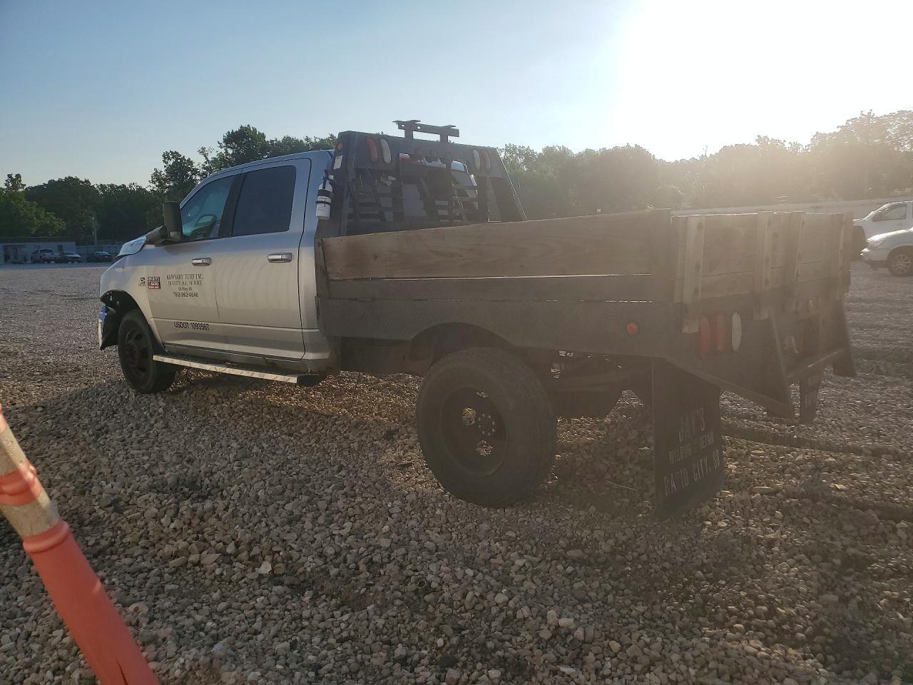 2010 Dodge Ram 3500 - Фото 2