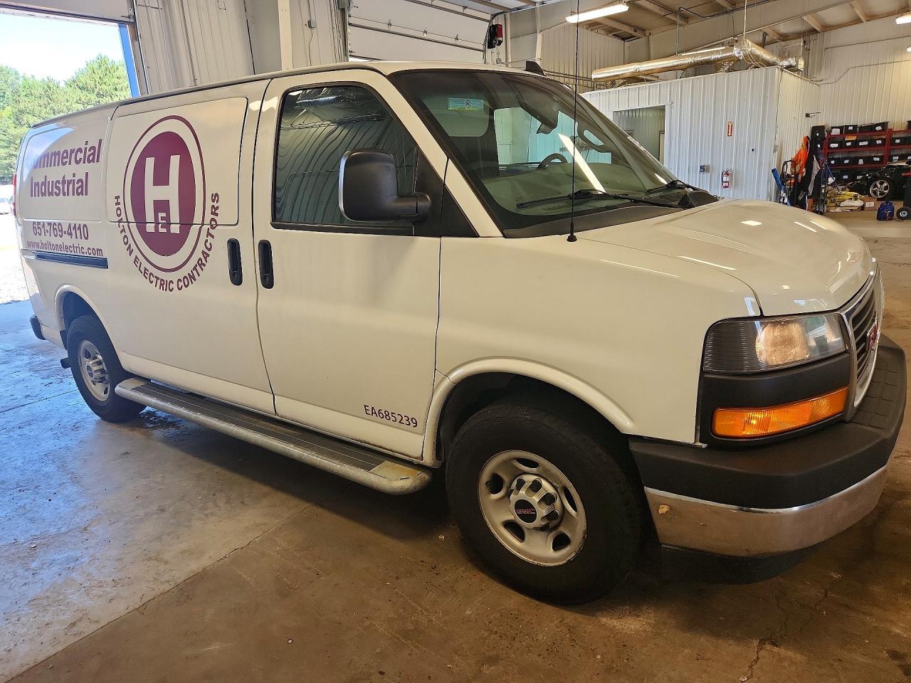 2019 GMC Savana G2500 - Фото 4
