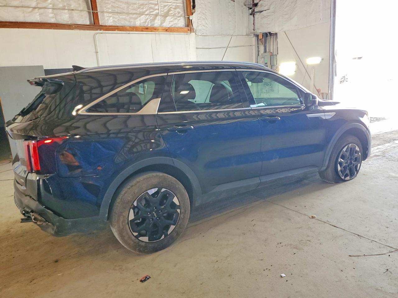 2026 Kia Sorento S - Фото 3