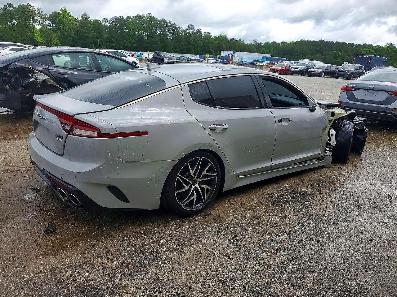 2022 Kia Stinger Gt Line - Фото 3