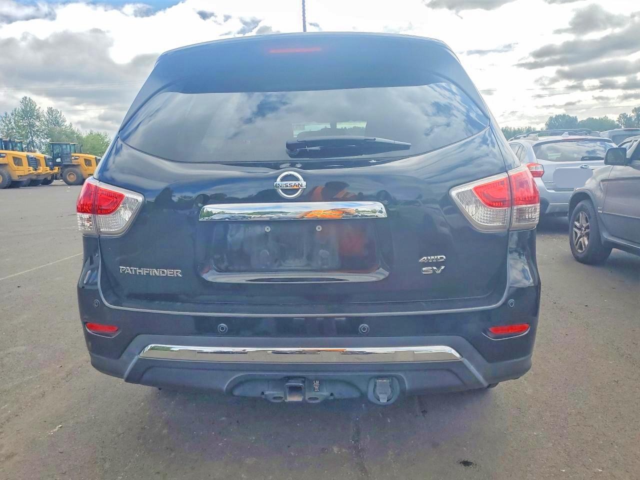 2013 Nissan Pathfinder S - Фото 6
