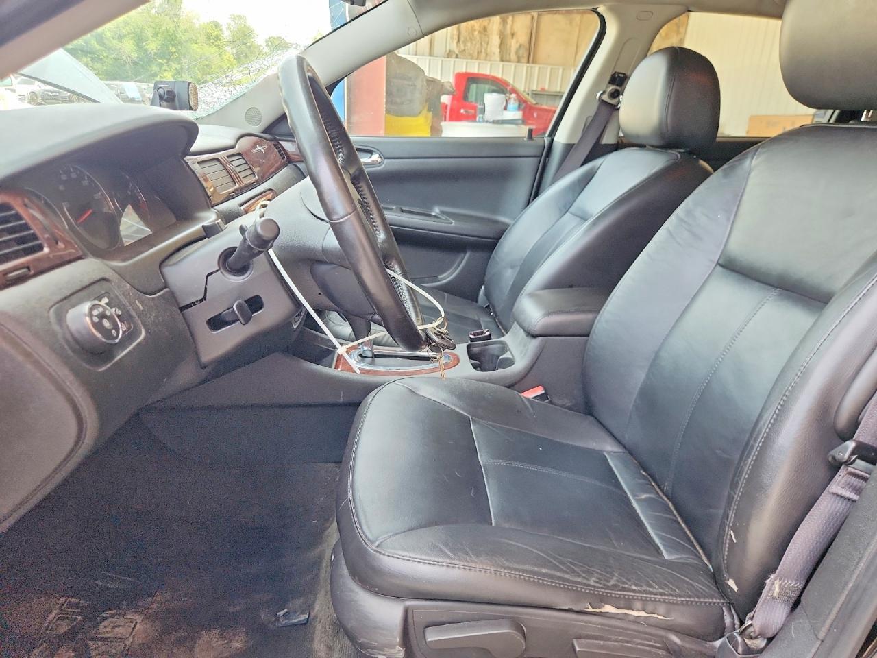 2011 Chevrolet Impala Lt - Image 7