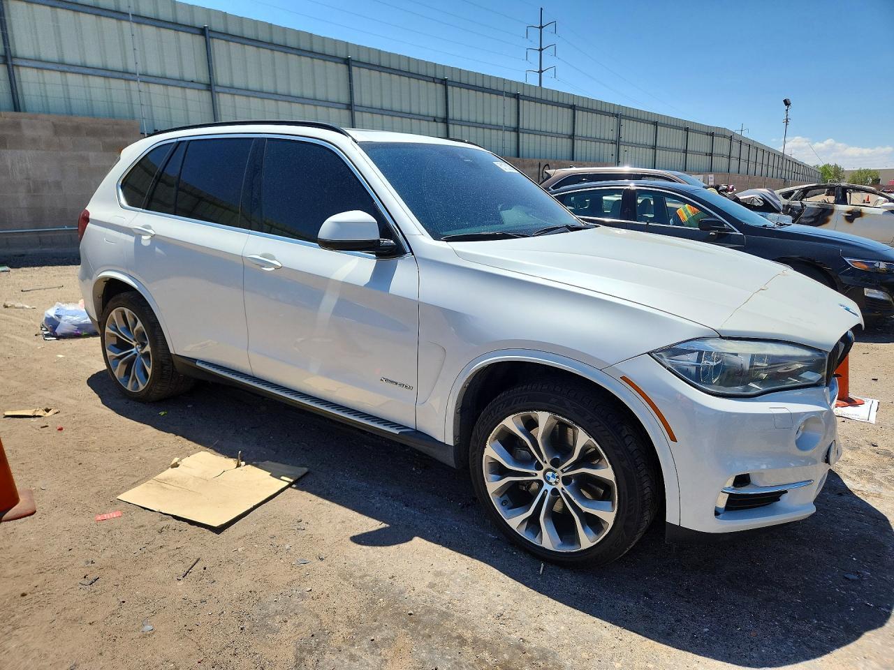 2016 BMW X5 xDrive50I - Фото 4
