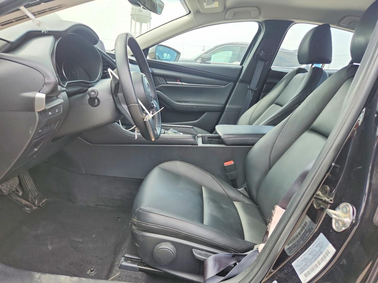 2025 Mazda 3 Select Sport - Image 7