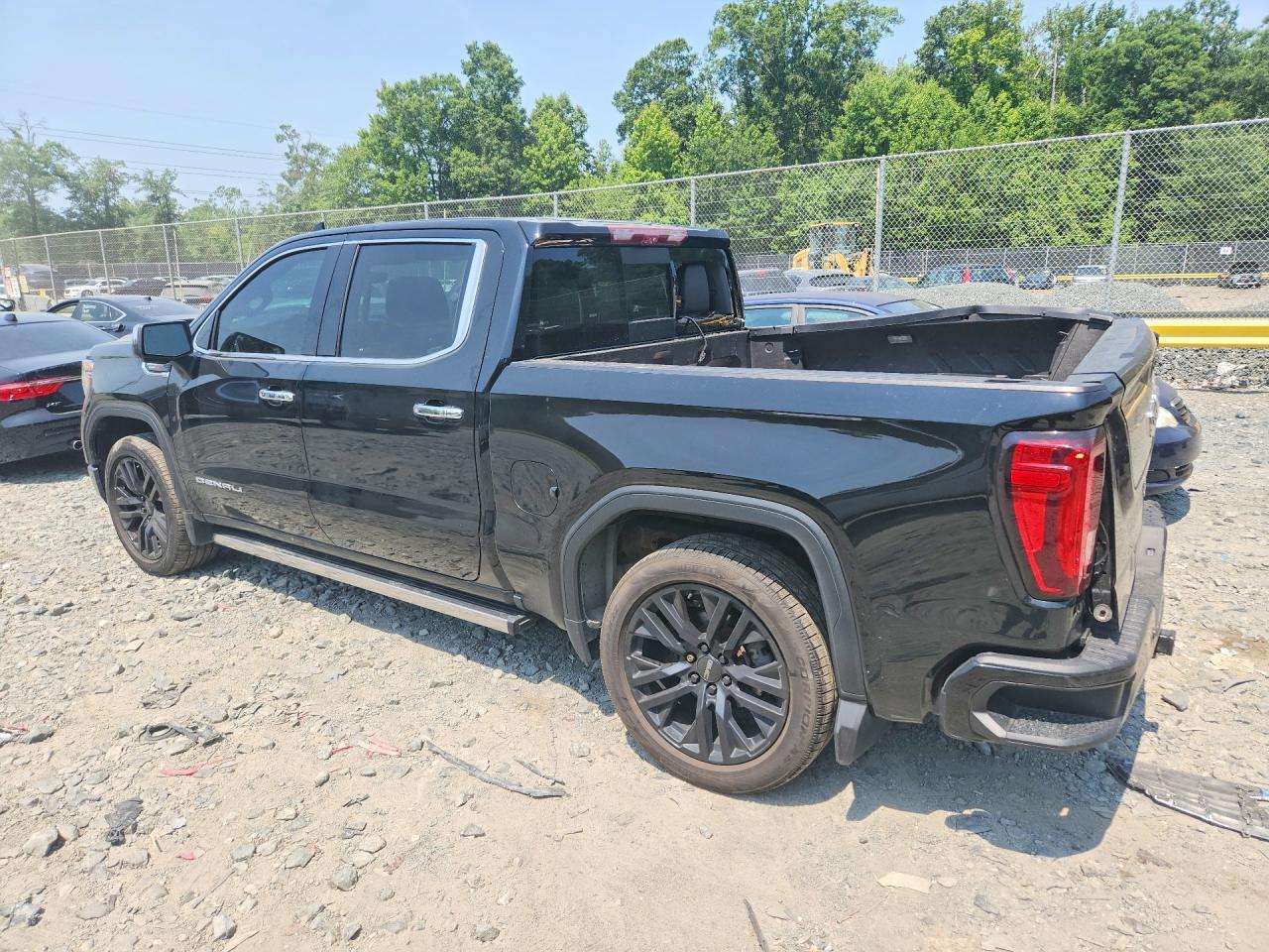 2021 GMC Sierra K1500 Denali - Фото 2