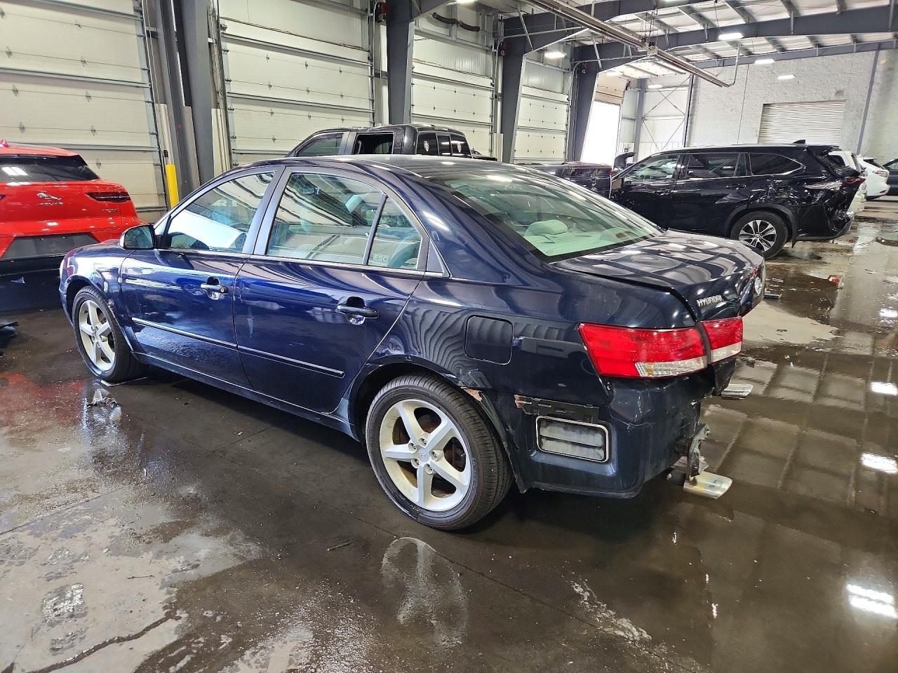 2007 Hyundai Sonata Se - Image 2
