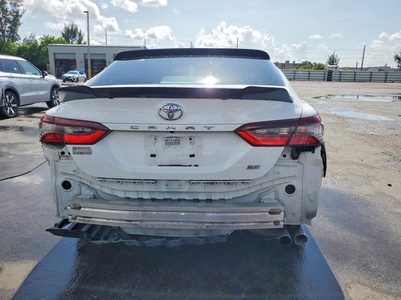 2023 Toyota Camry Se - Фото 6