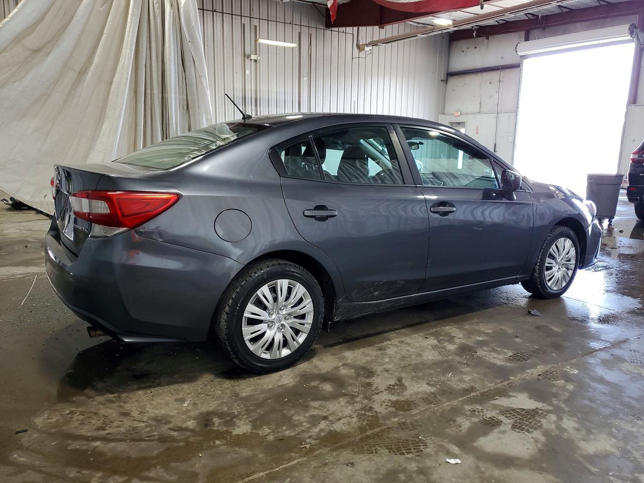 2018 Subaru Impreza Base - Фото 3