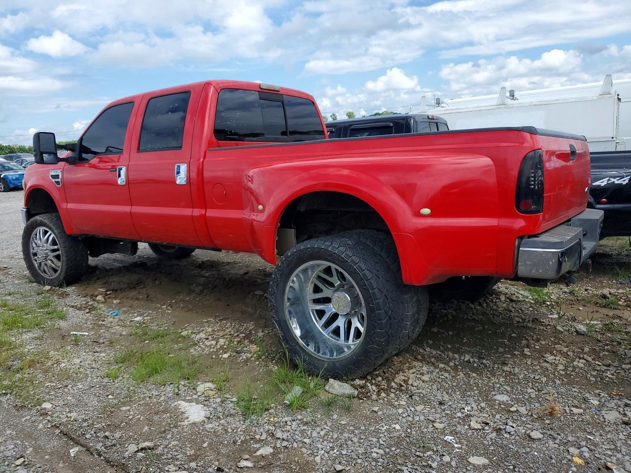 2008 Ford F350 Super Duty - Фото 2