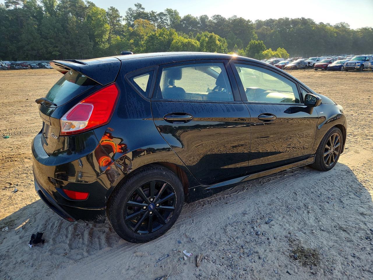 2019 Ford Fiesta St - Фото 3