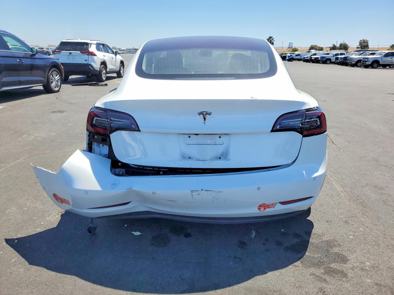 2018 Tesla Model 3 - Фото 6