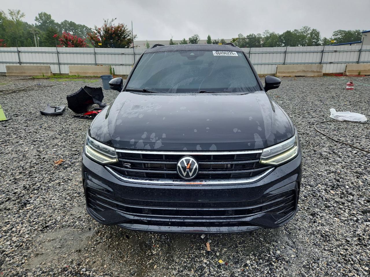2024 Volkswagen Tiguan Se R-Line Black - Image 5