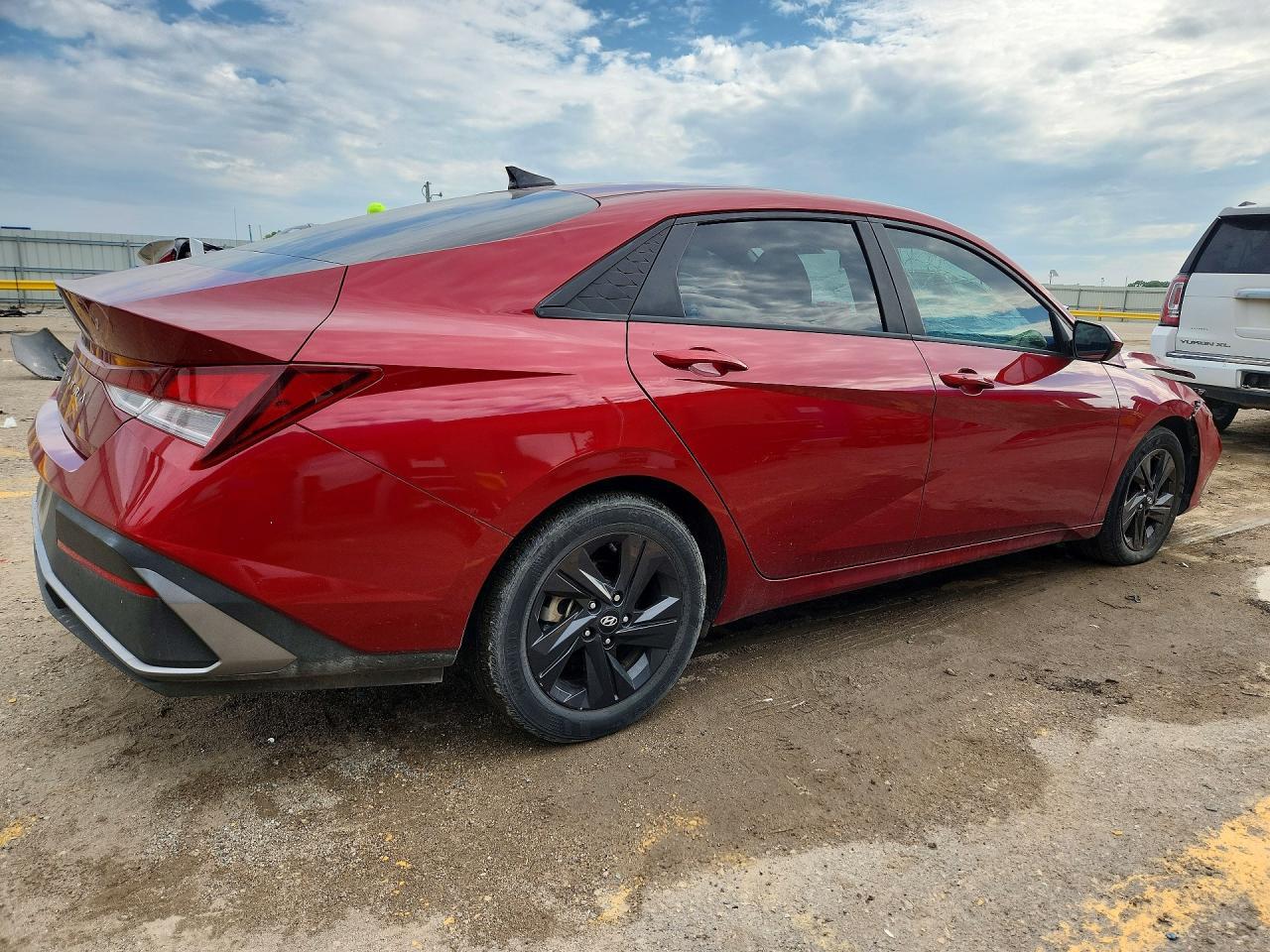 2024 Hyundai Elantra Sel - Фото 3