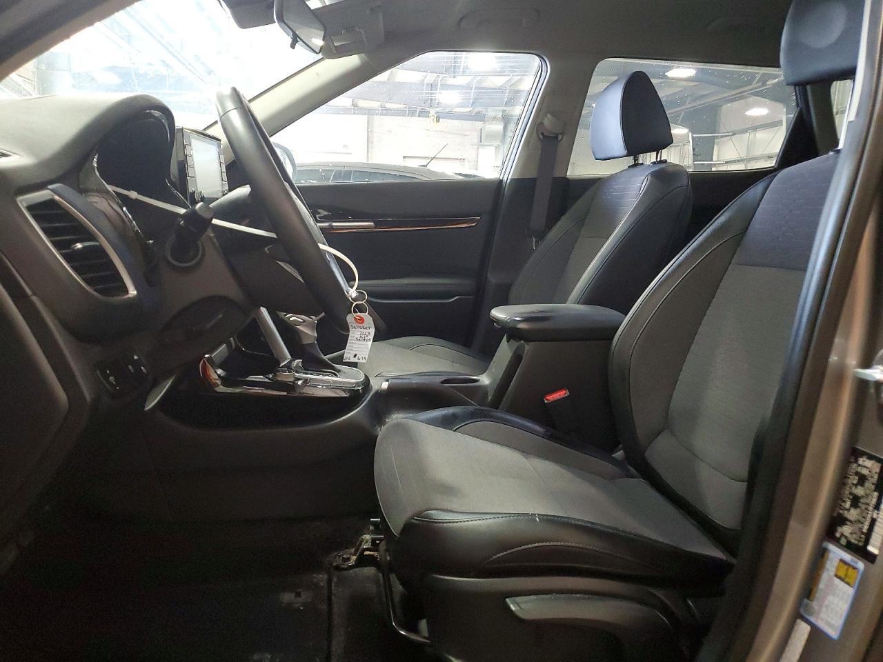2023 Kia Seltos S - Фото 7