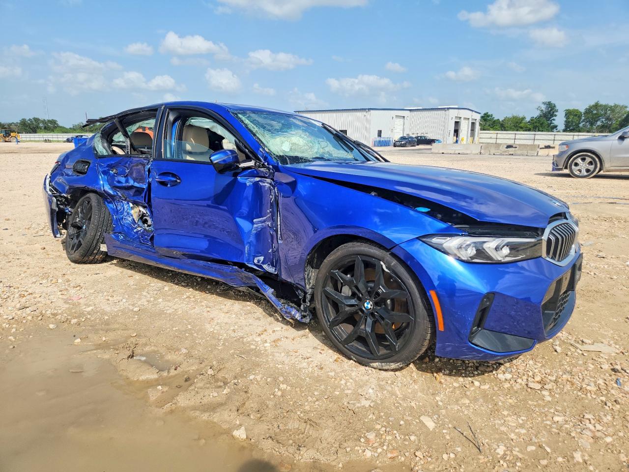 2026 B M W 3 Series 4D Sedan 330I xDrive Msport - Фото 4