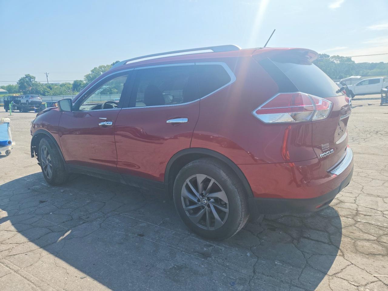 2016 Nissan Rogue Sl - Image 2