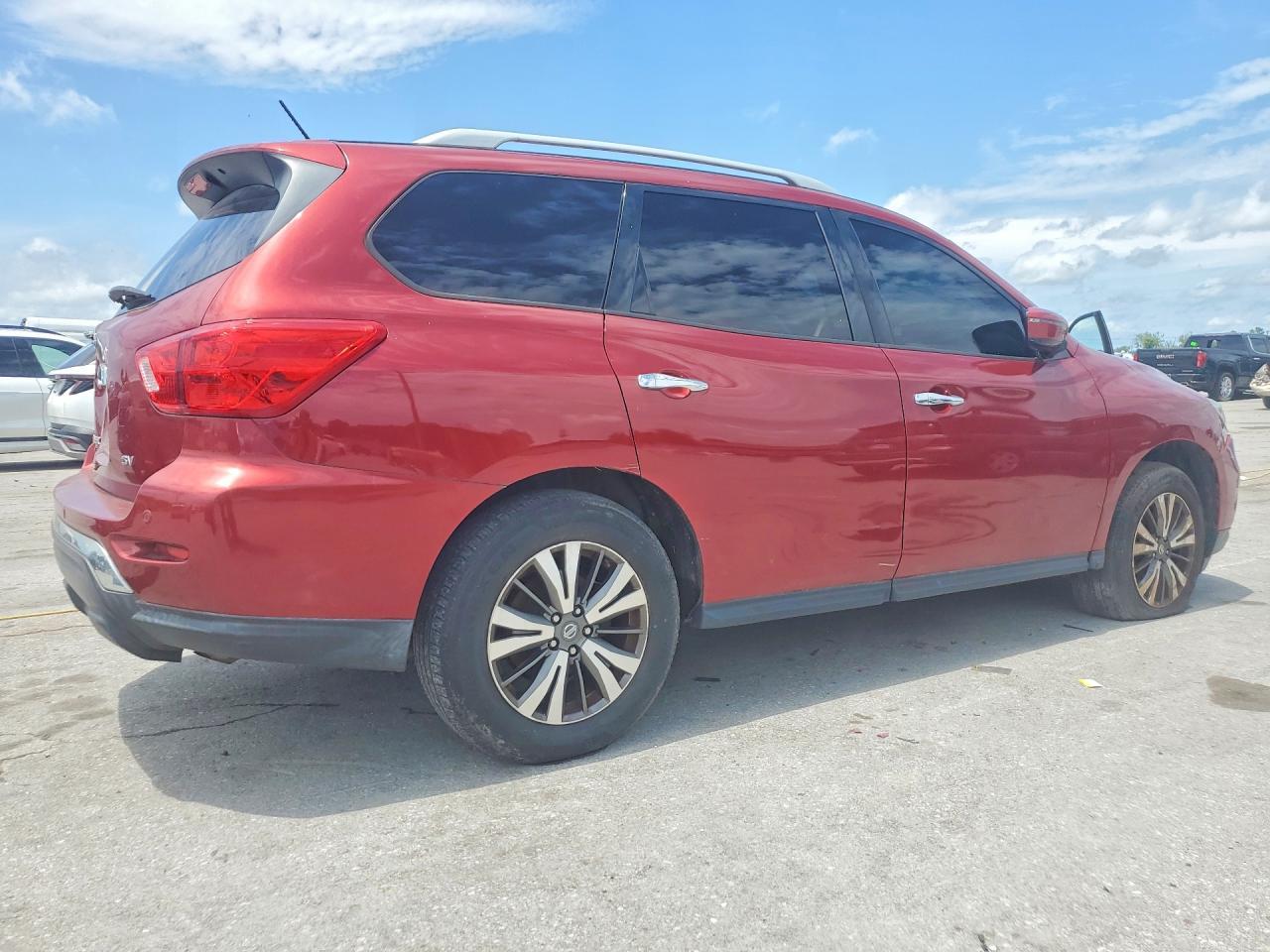 2017 Nissan Pathfinder Sv - Фото 3