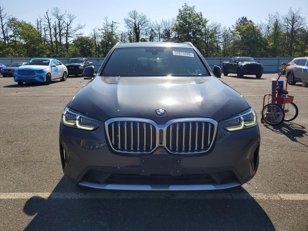 2024 BMW X3 xDrive30I - Image 5