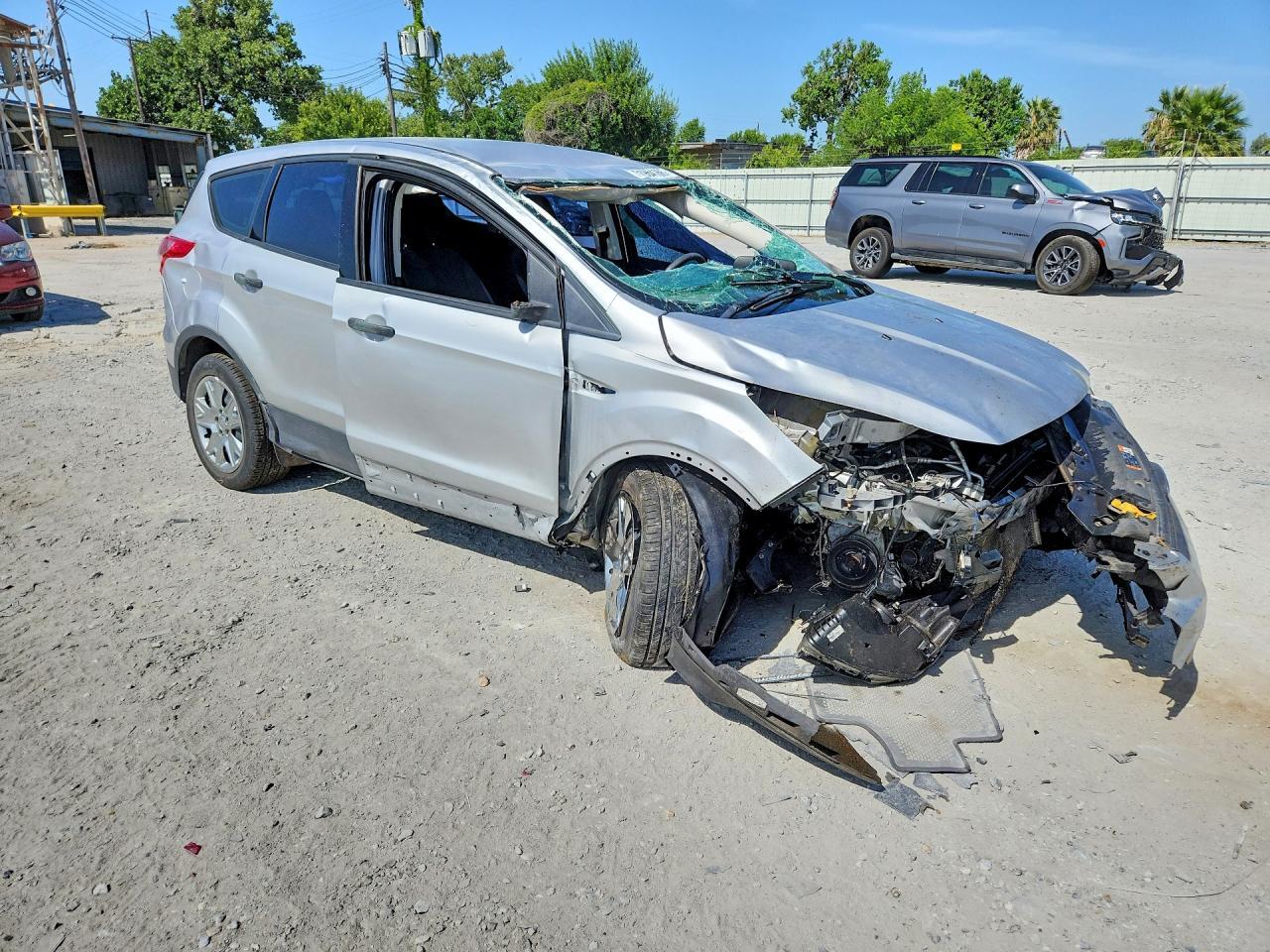 2016 Ford Escape S - Фото 4