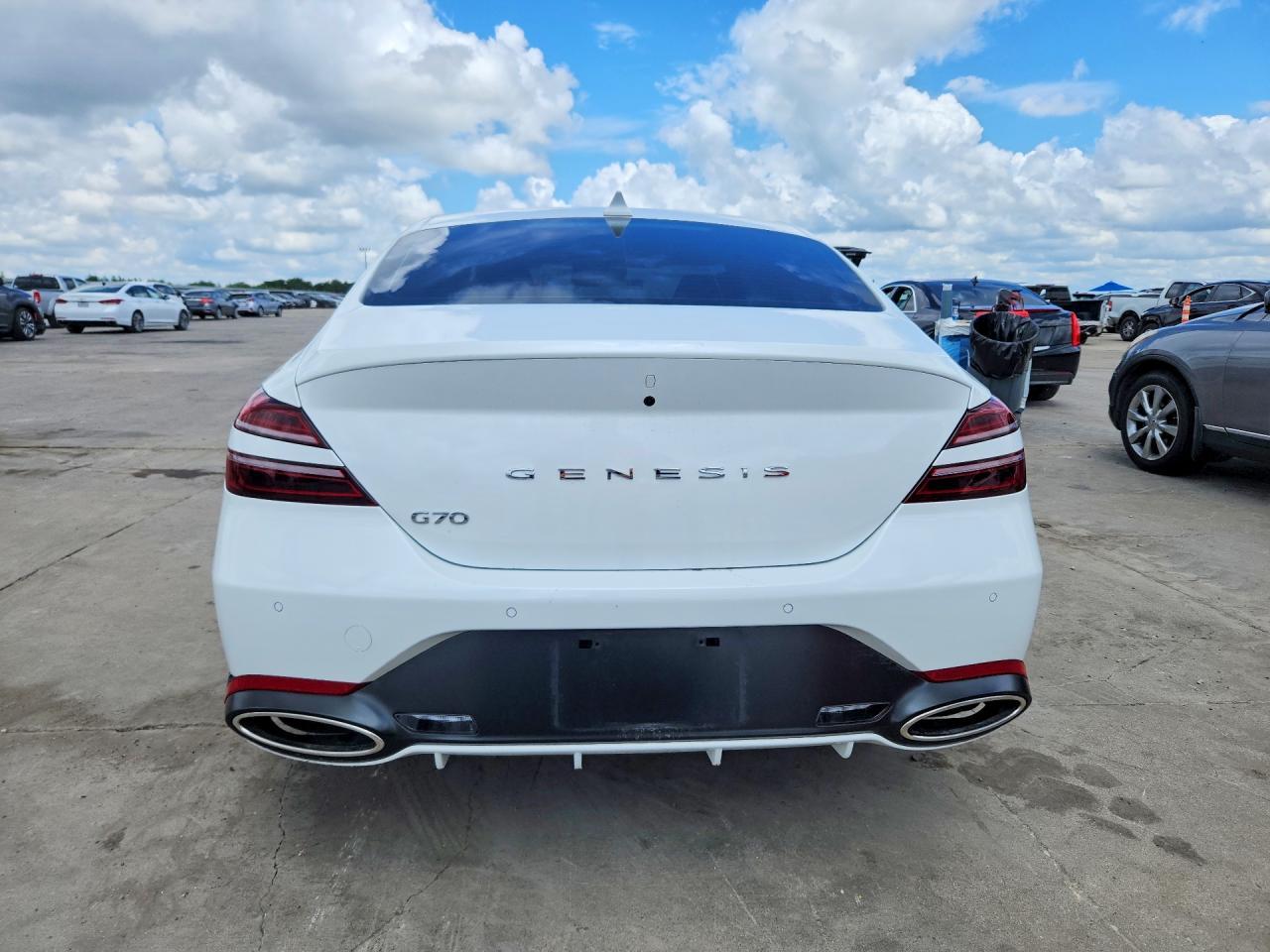 2026 Genesis G70 Prestige - Фото 6