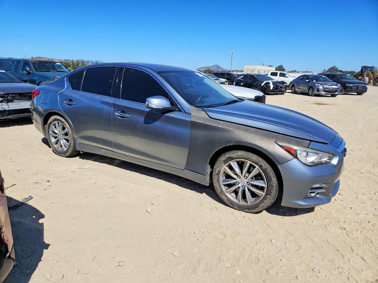 2017 Infiniti Q50 3.0T Premium - Фото 4