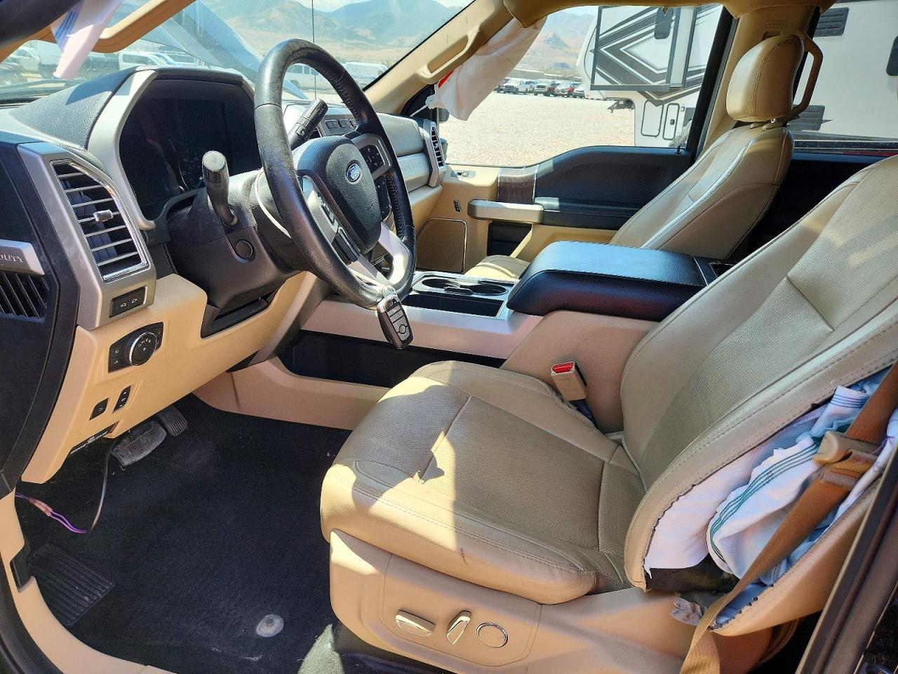 2017 Ford F350 Super Duty - Фото 7