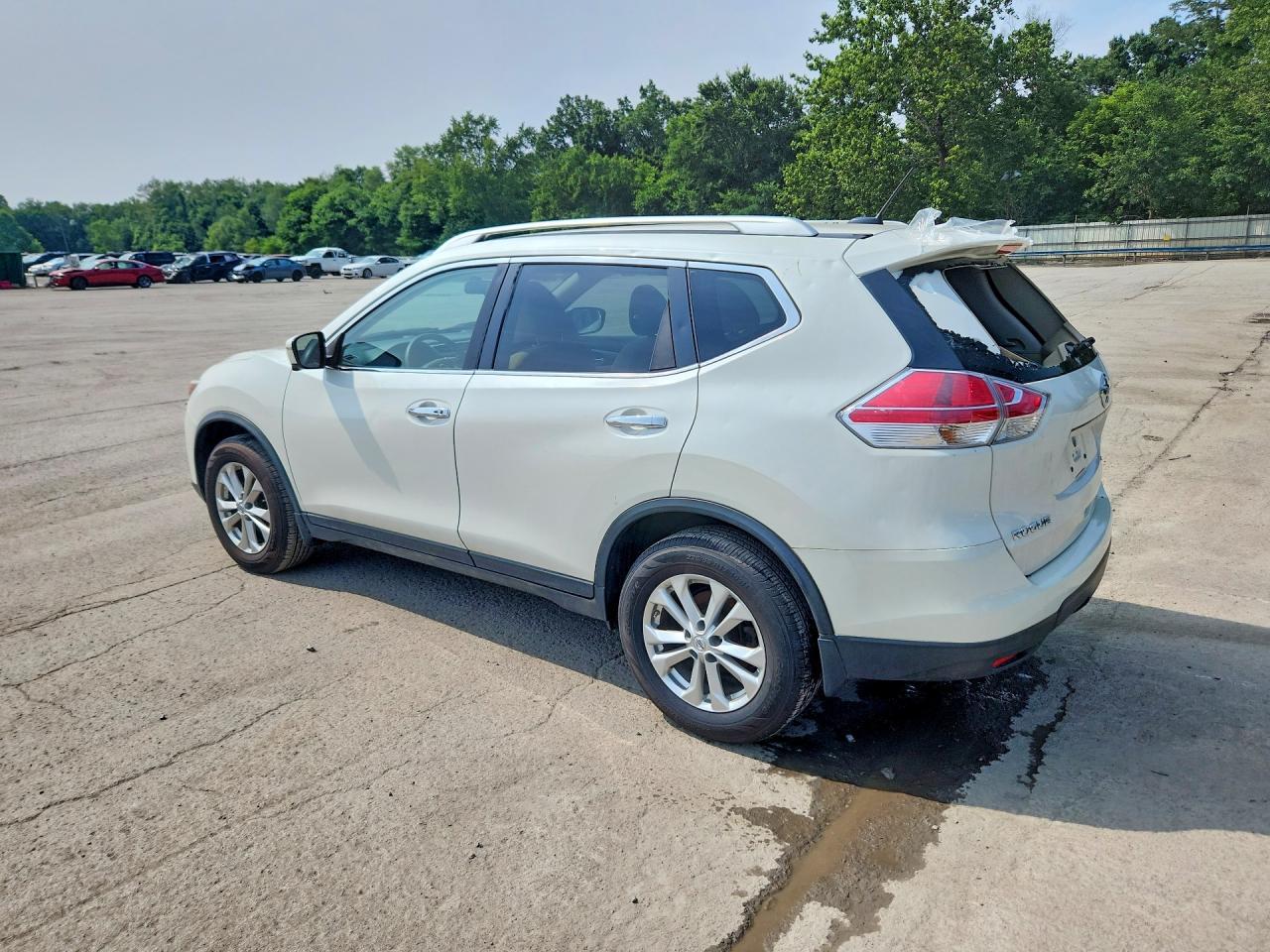 2016 Nissan Rogue Sv - Фото 2
