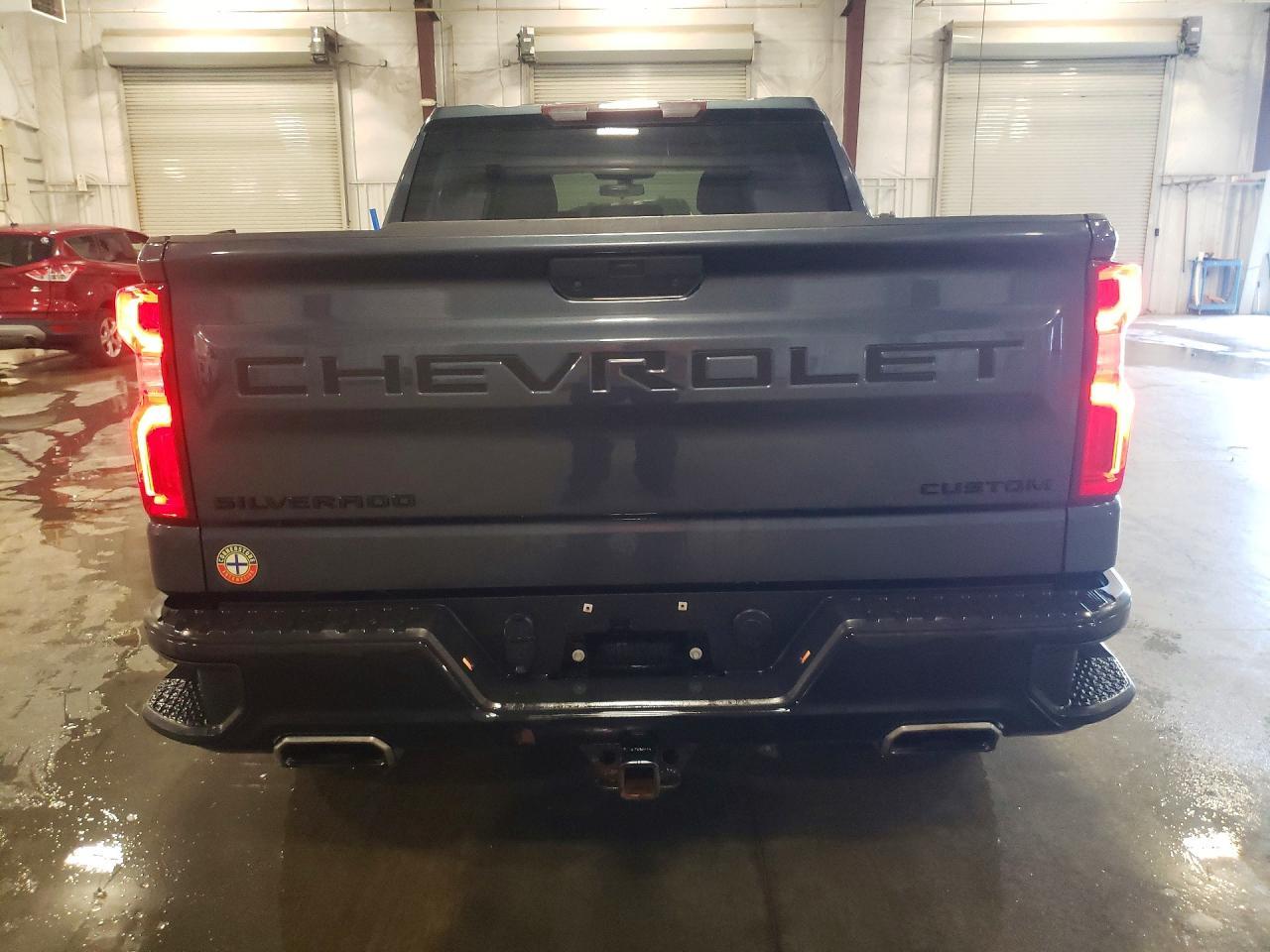 2021 Chevrolet Silverado K1500 Trail Boss Custom - Фото 6