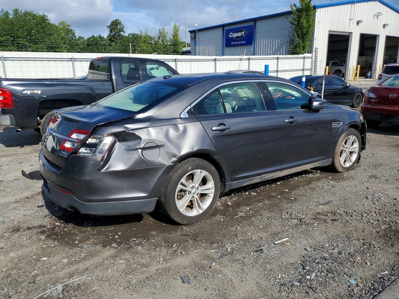2018 Ford Taurus Sel - Фото 3