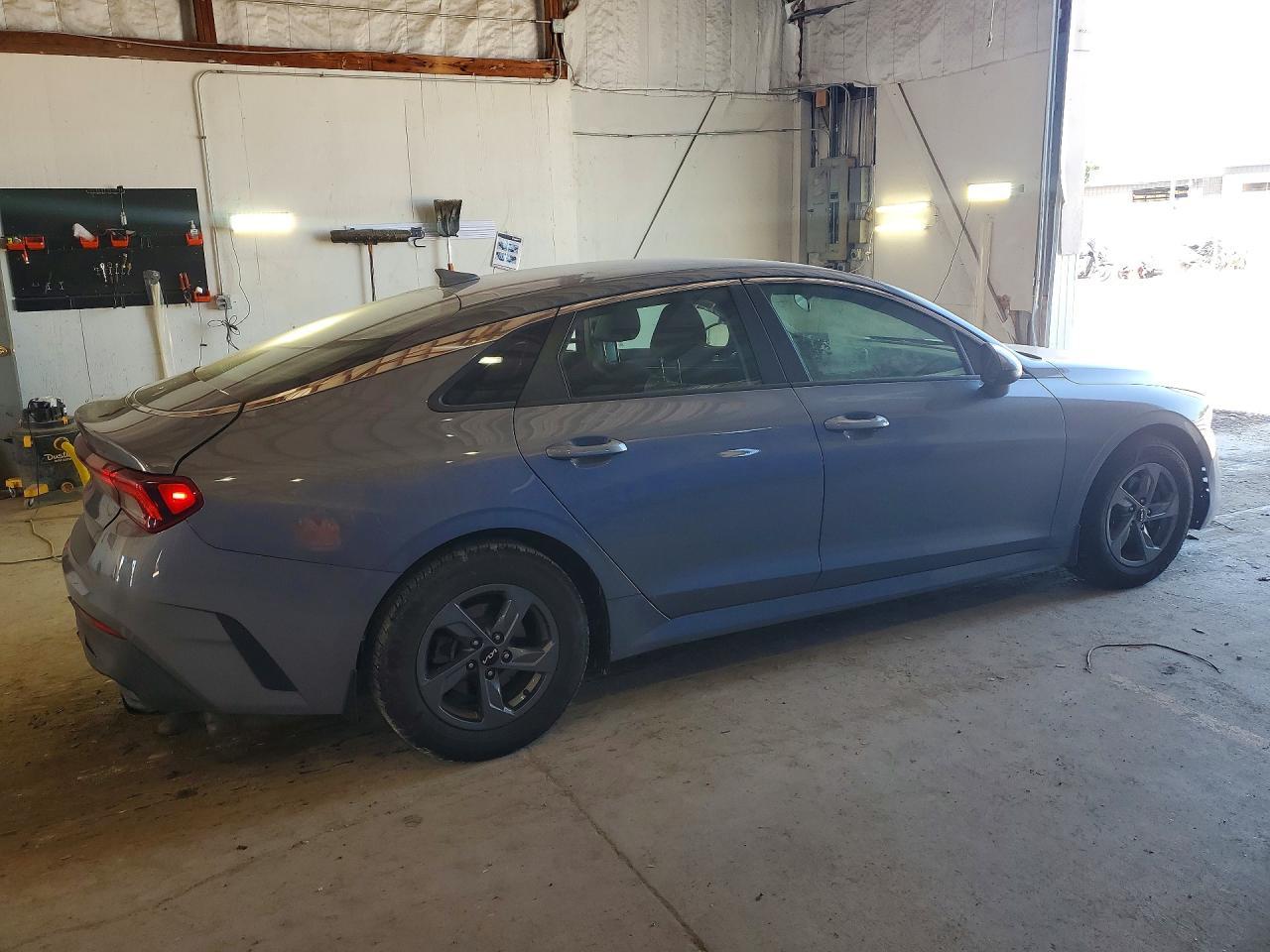 2022 Kia K5 Lx - Фото 3
