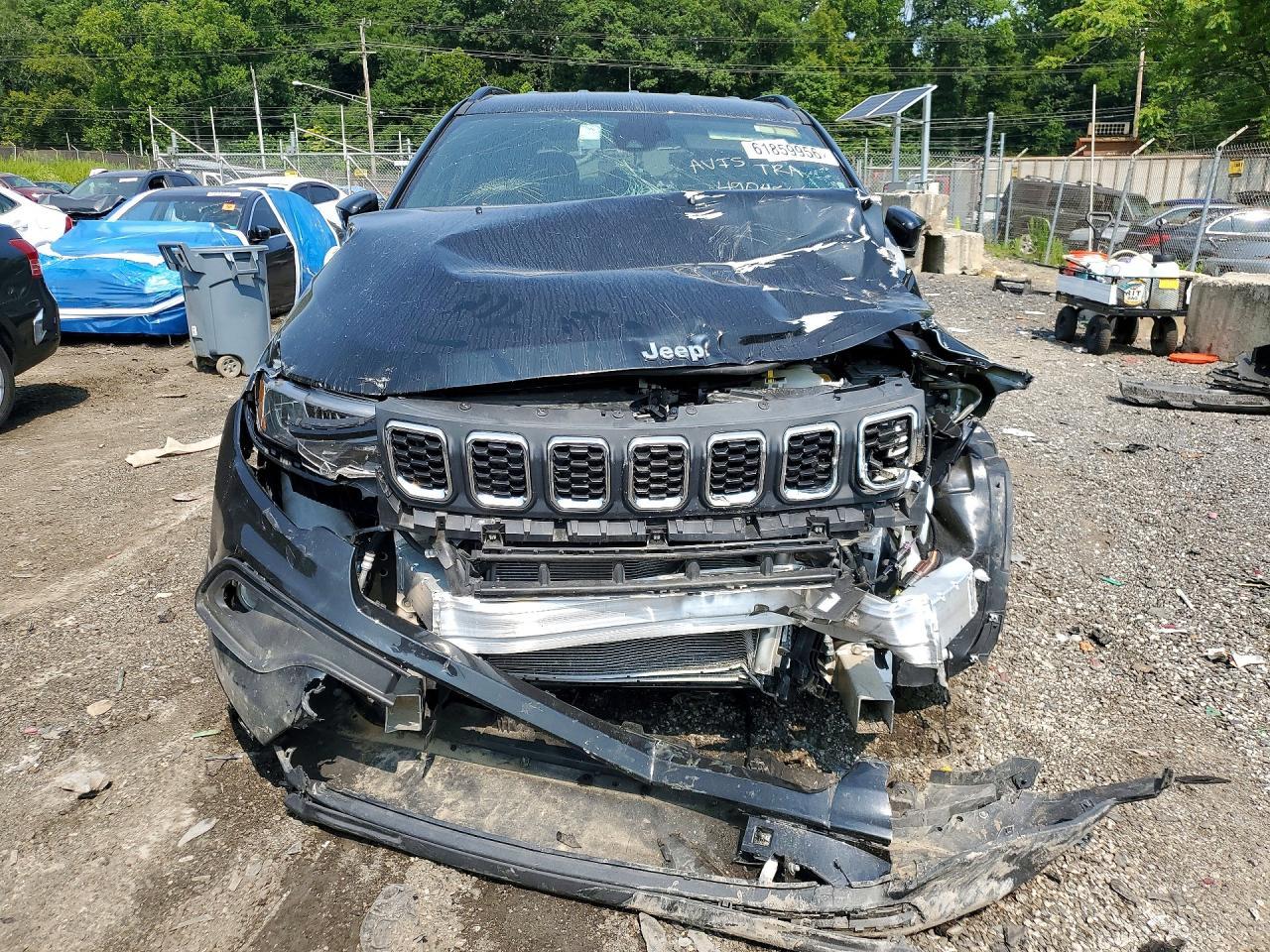 2025 Jeep Compass Latitude - Фото 5