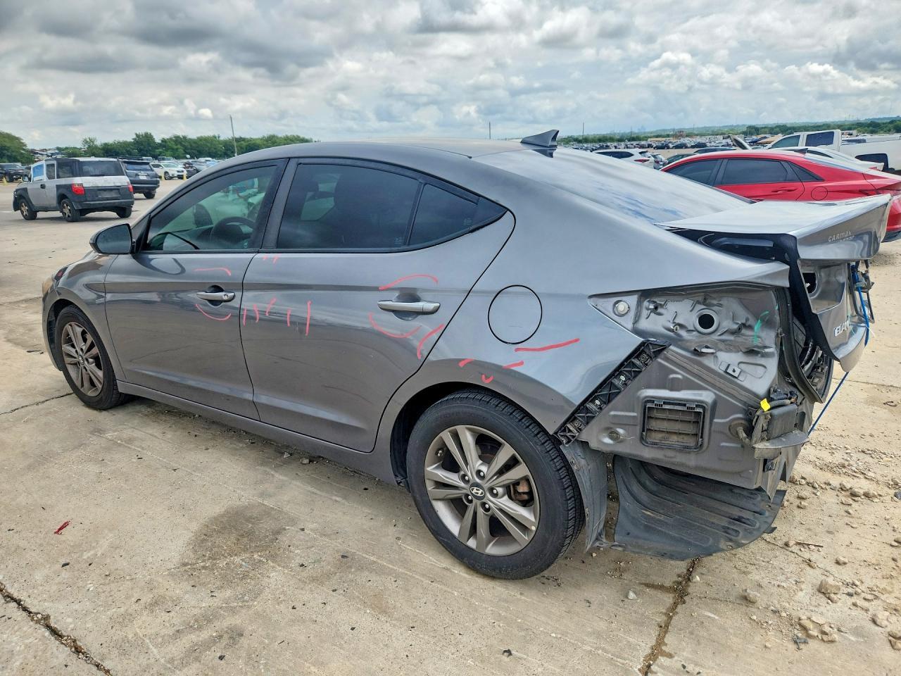 2018 Hyundai Elantra Sel - Image 2