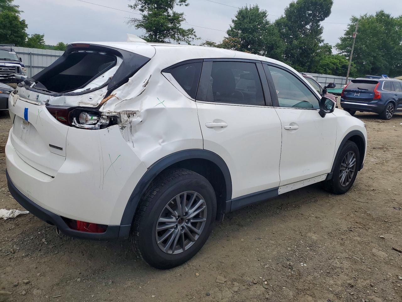 2020 Mazda Cx-5 Touring - Image 3