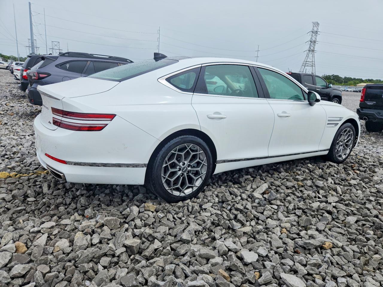 2024 Genesis G80 2.5T - Image 3