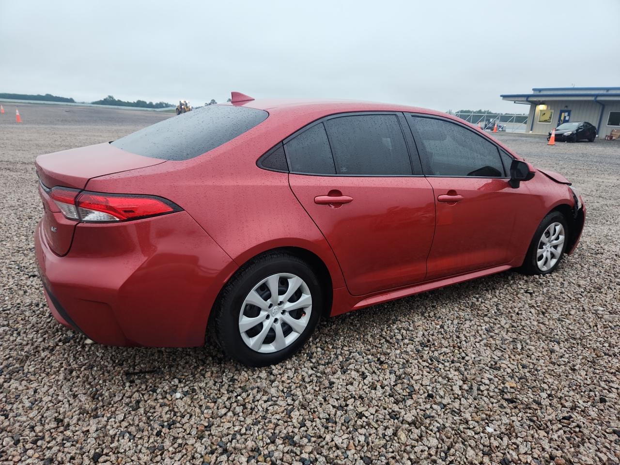 2021 Toyota Corolla Le - Image 3