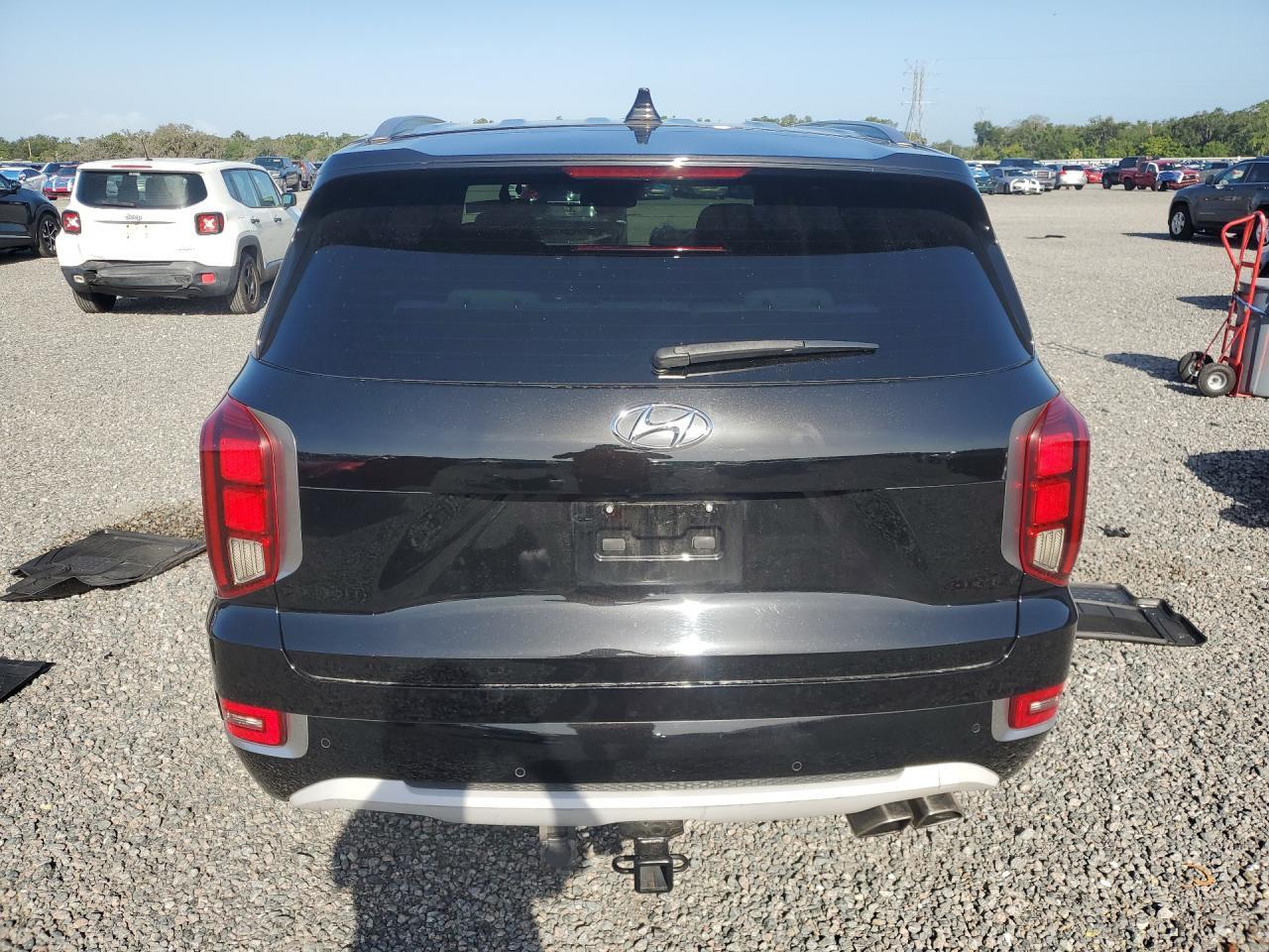 2021 Hyundai Palisade Limited - Image 6